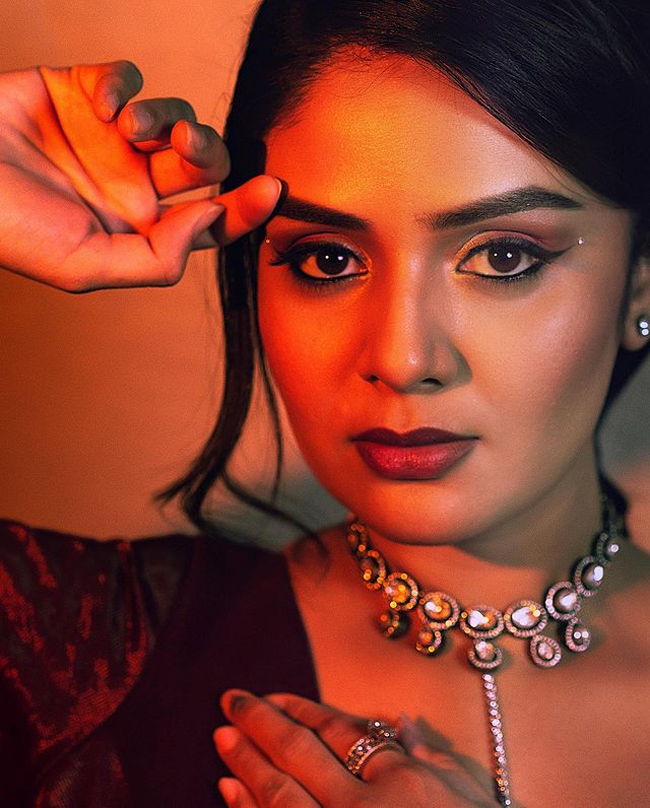 Staggering Clicks Of Stunning Sreemukhi